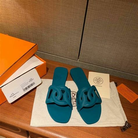 aloha jelly sandals hermes|hermes oran sandals size 40.